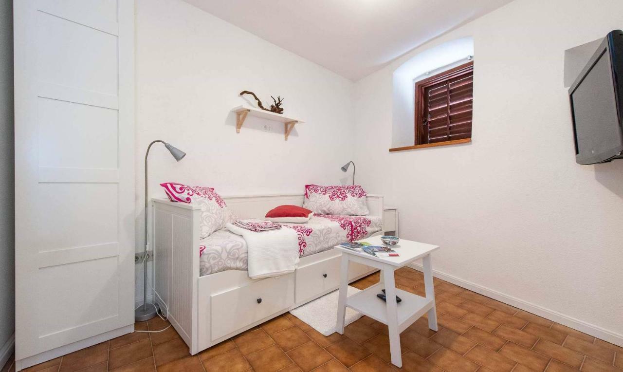 Studio Tamburini City Center Apartment Rovinj Exterior photo